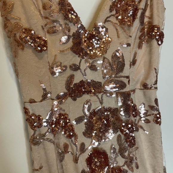 Lulu’s Rose Gold Sequin Mermaid Maxi Dress NWOT - Picture 9 of 10